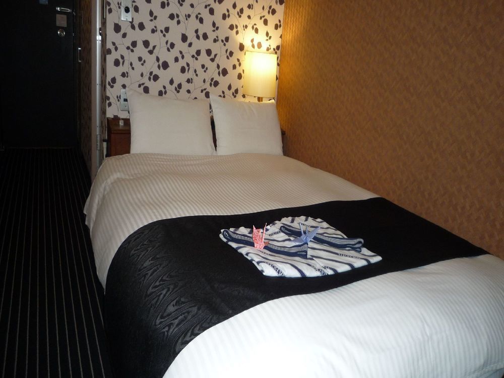 Apa Hotel Okayama Ekimae מראה חיצוני תמונה